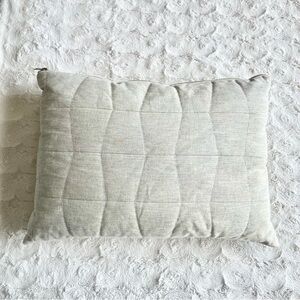 Target Throw Pillow Light Gray Indoor Soft Zipper Solid Bedroom Couch Chair READ